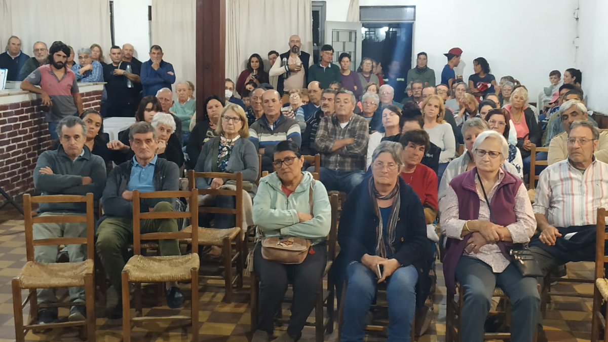 Vecinos de Cardal se reunieron con el Jefe de Policía