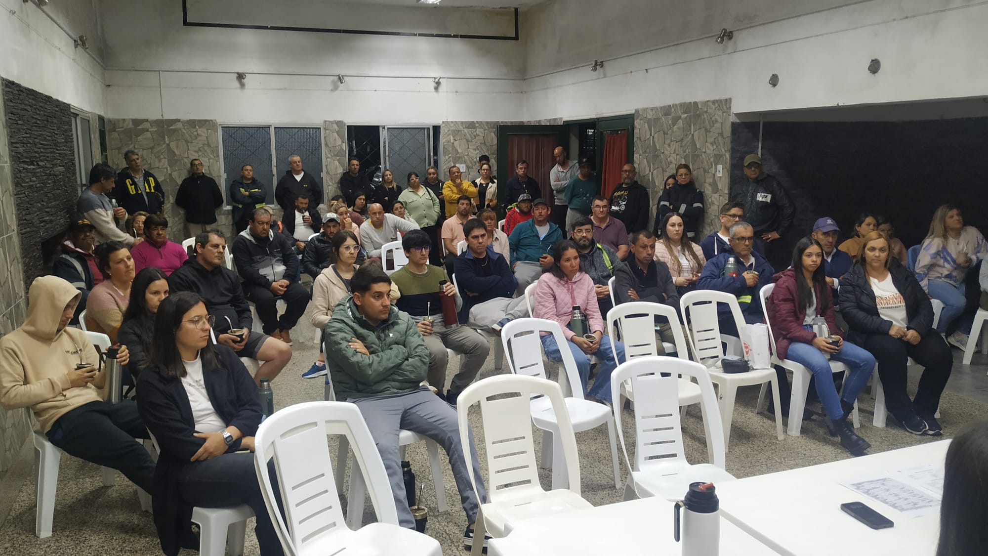 Viviendas para municipales Socios de ADEOM se reunieron con integrantes del Instituto de Asistencia Técnica 2