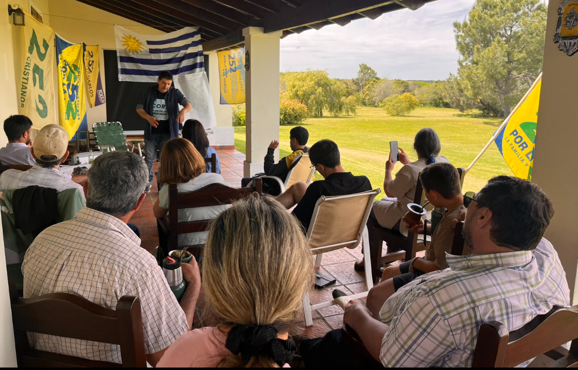 encuentro de carlos iafigliola