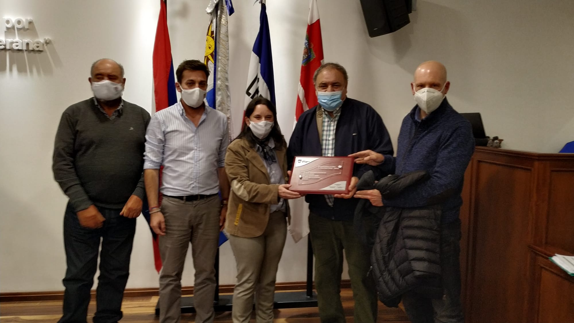 Junta Departamental de Florida homenajeó a la 33 3