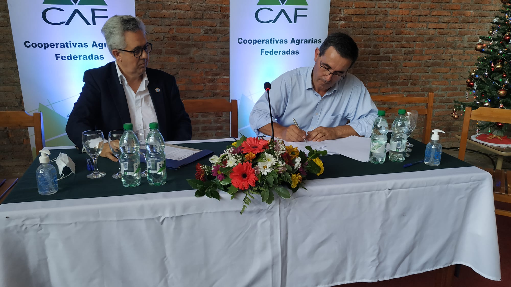 Ministro Adrián Peña participó del último Consejo Directivo del año de CAF realizado en Lanera Piedra Alta 7