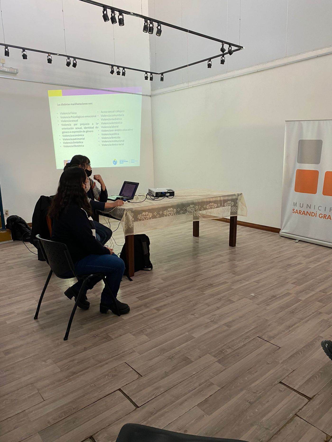 taller sobre violencia basada en género para trabajadores de Jornales Solidarios. 2
