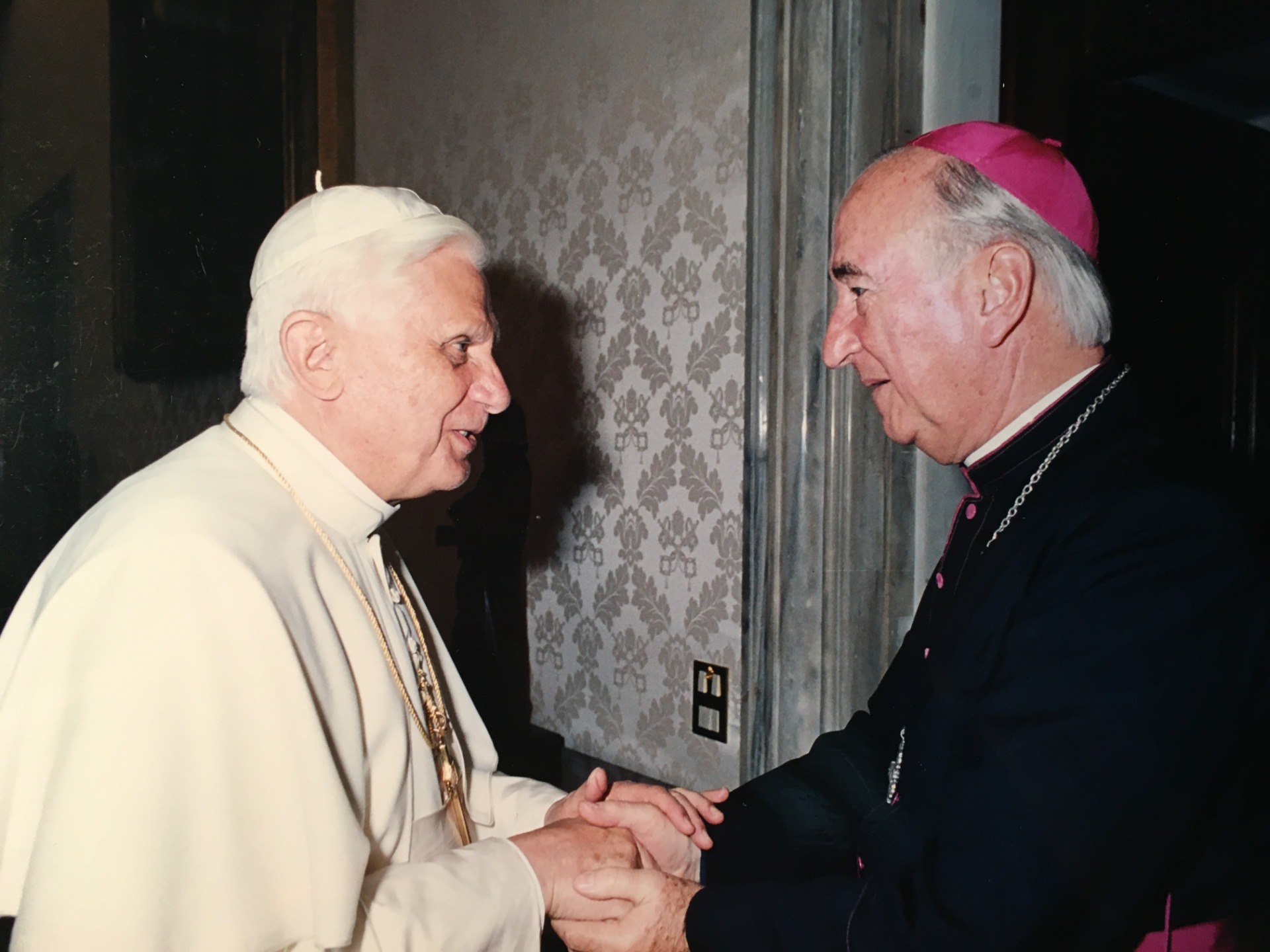 Falleció el Obispo Raúl Scarrone