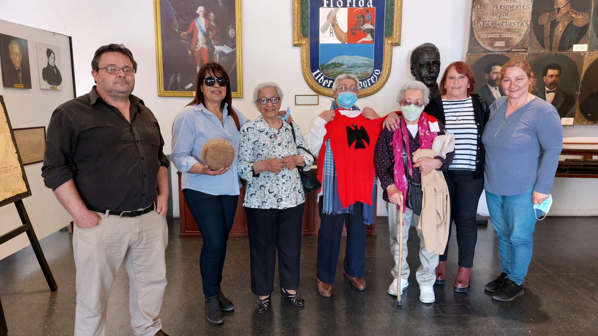 Águilas Negras realizó donación al Museo Histórico Departamental 4