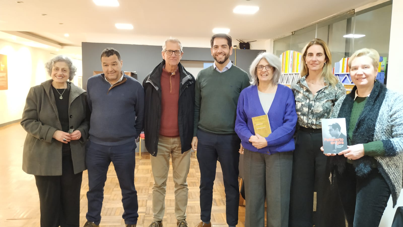 Libro_Felisberto_en_gira_fue_presentado_en_Florida.jpeg