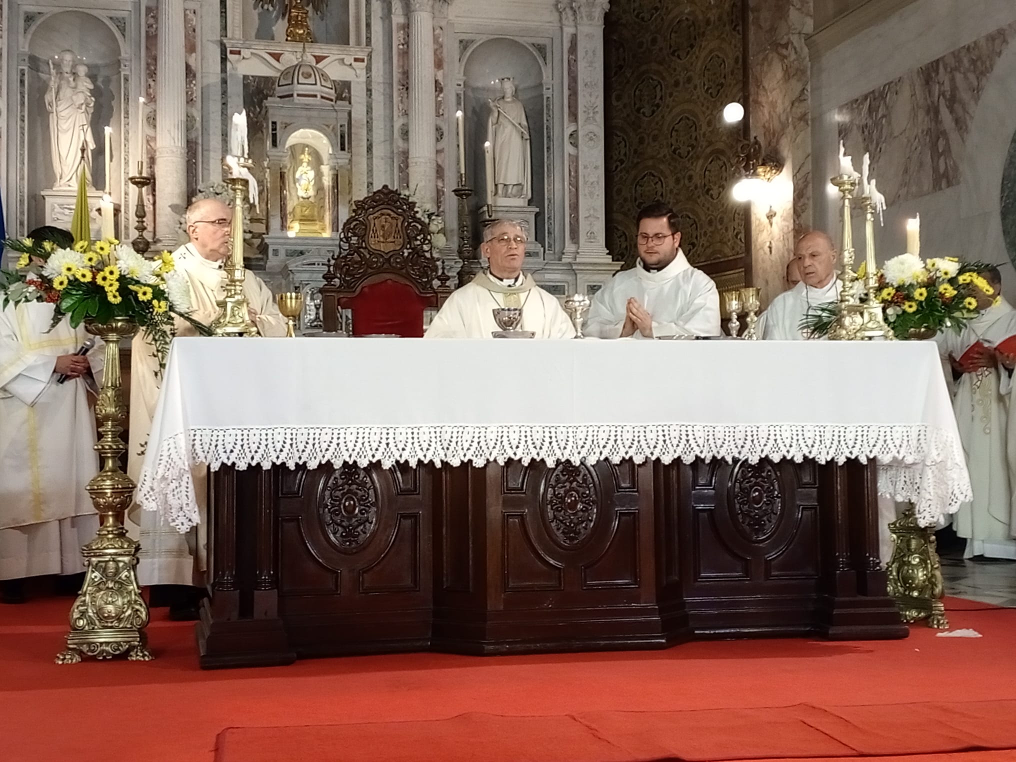 Mons._Alfonso_Bauer_fue_ordenado_como_Obispo_de_la_Diócesis_de_Florida_10.jpeg