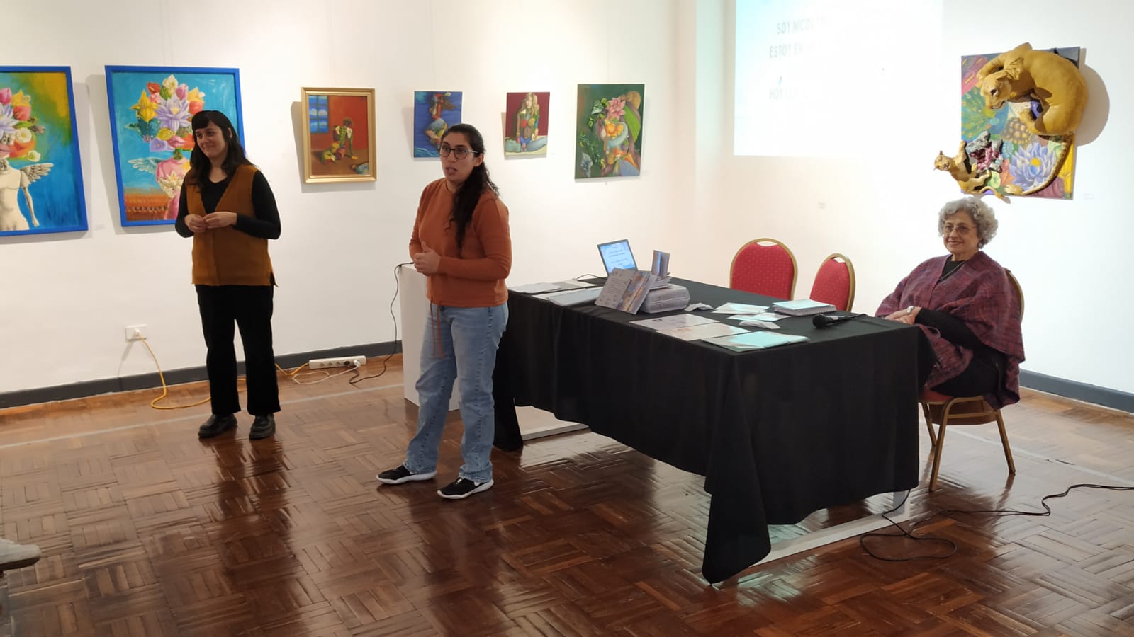 Presentación_del_logo_ganador_del_Club_de_Lectura_Infantil_y_del_libro_de_Nicol_Díaz_3.jpeg