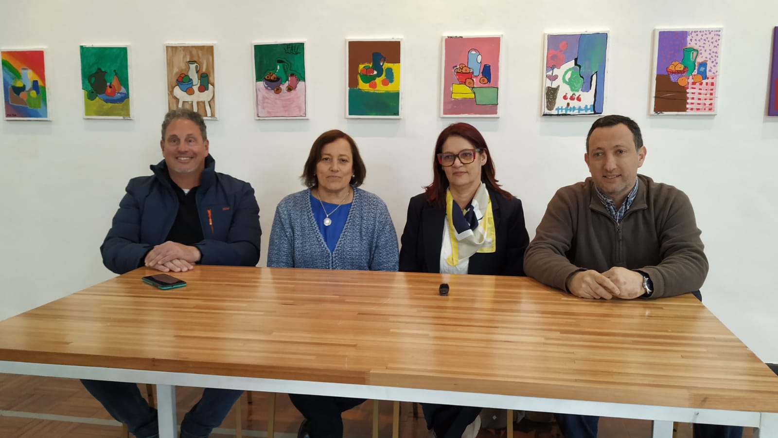 Proyectarán_la_película_Una_Familia_Olímpica_en_el_Teatro_25_de_Agosto.jpeg