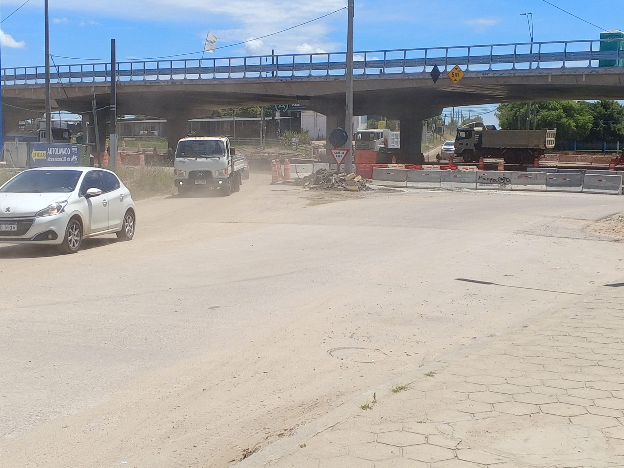 Vecinos_de_la_rotonda_norte_preocupados_por_obra_de_ruta_5.jpeg