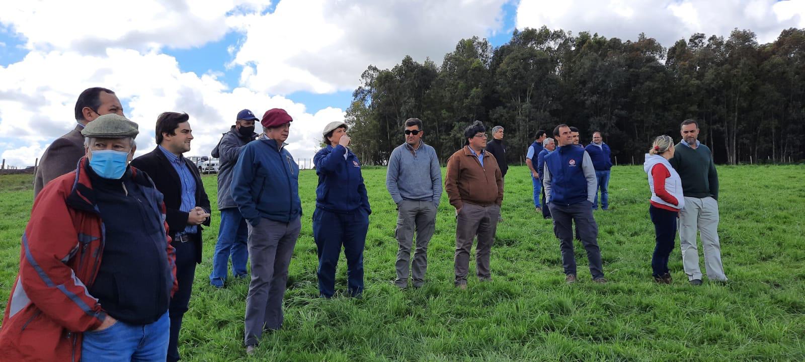 Ministro de Ganadera Fernando Mattos visitó Florida 3