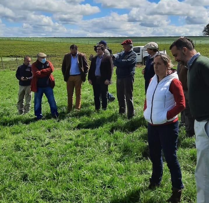 Ministro de Ganadera Fernando Mattos visitó Florida 4