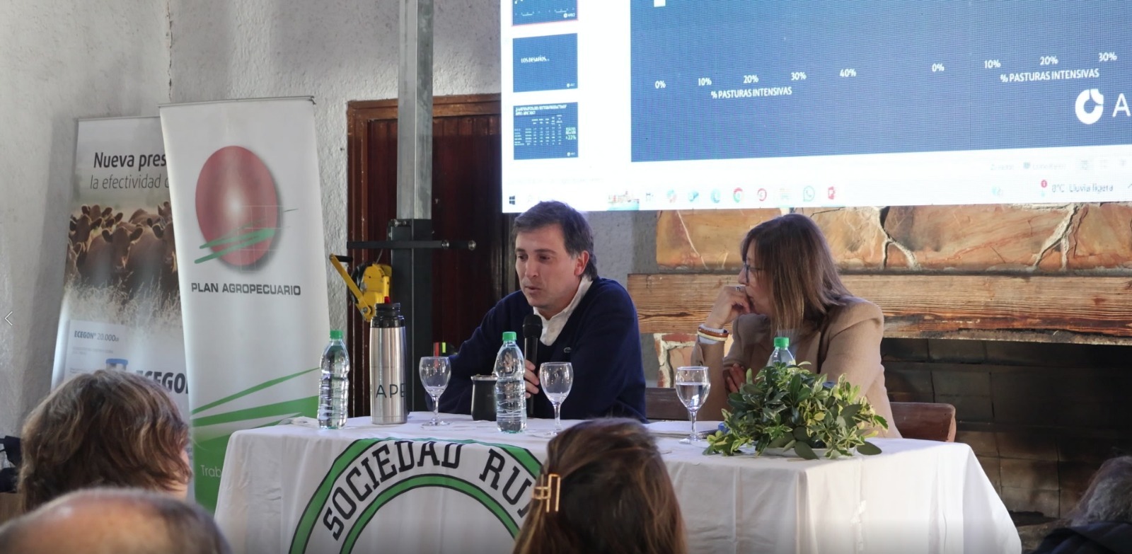 Productor de Flores mantiene hace una década 94