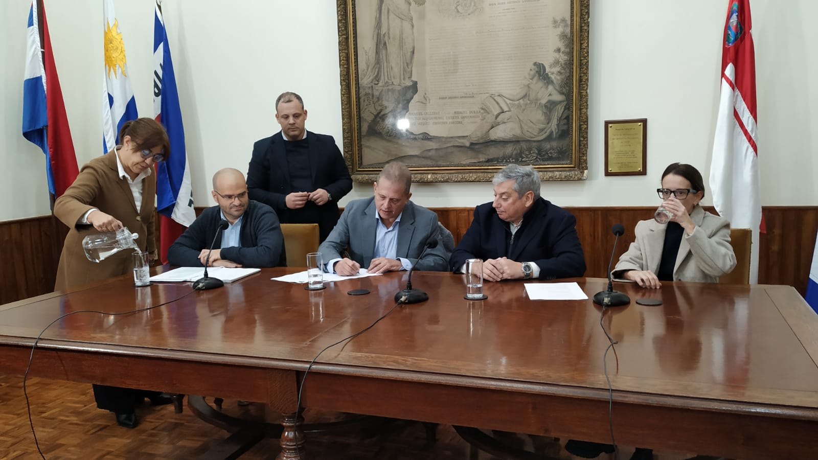 firma_de_convenio_por_ETV.jpeg