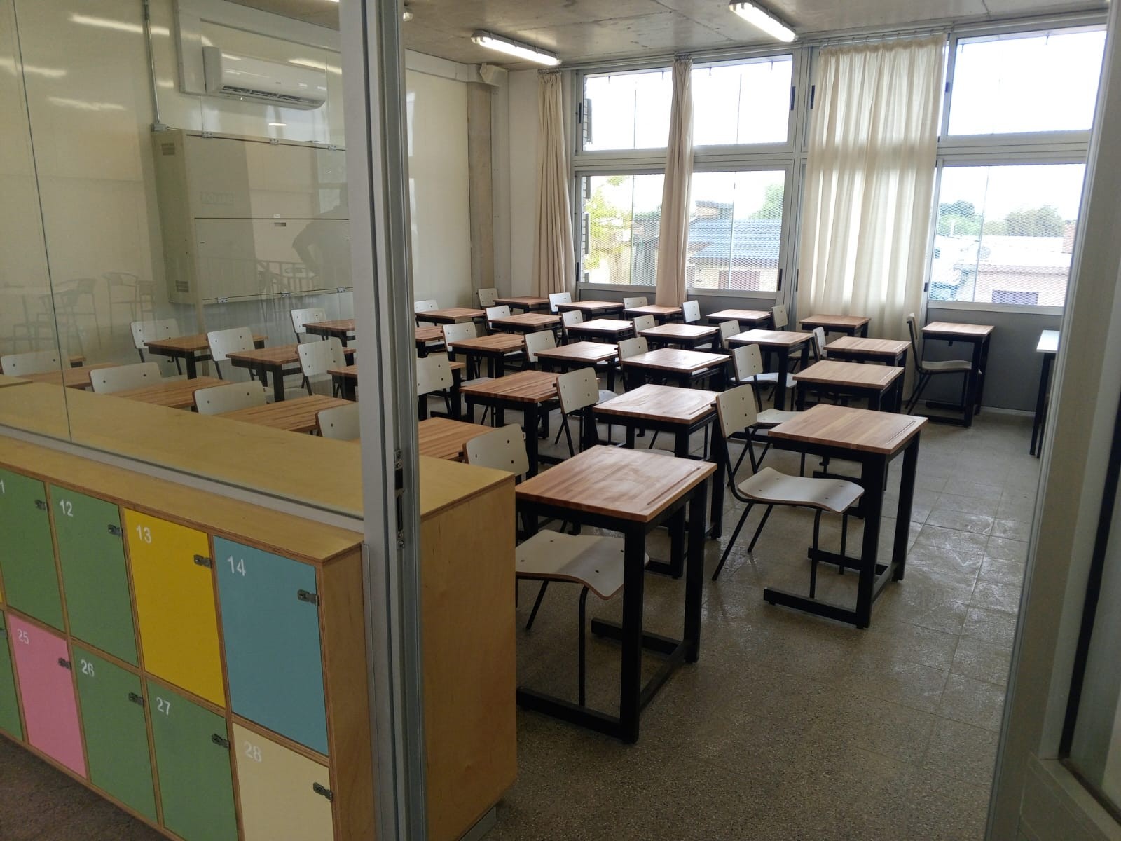 la_Escuela_Técnica_N2_de_Florida_2.jpg